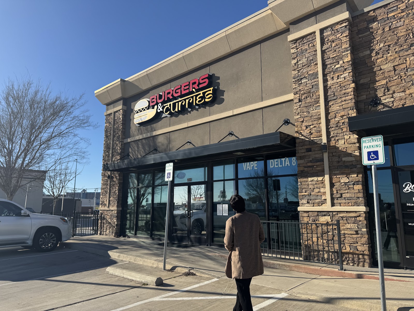 Burgers & Curries